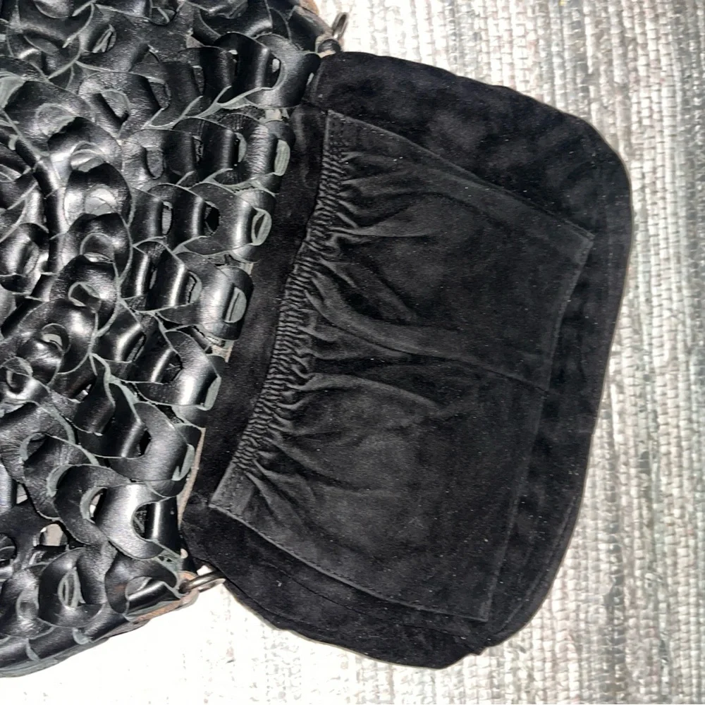 Black leather Patricia Nash purse - Picture 6 of 10